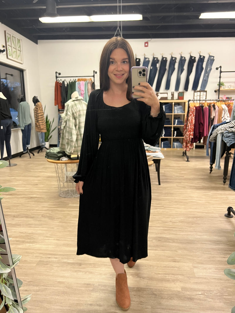 Long Sleeve Knee Length Dress in Black