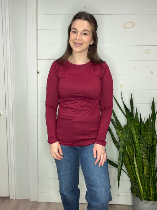 Basic Crew Neck Long Sleeve in Burgundy