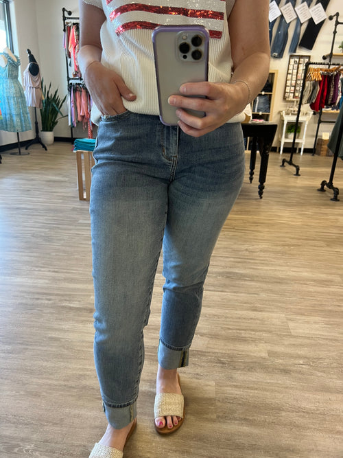 Vintage Wash Boyfriend Jeans by Judy Blue