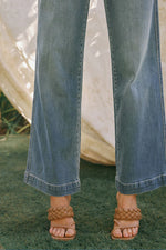 KanCan Ultra High Rise Wide Leg Jeans